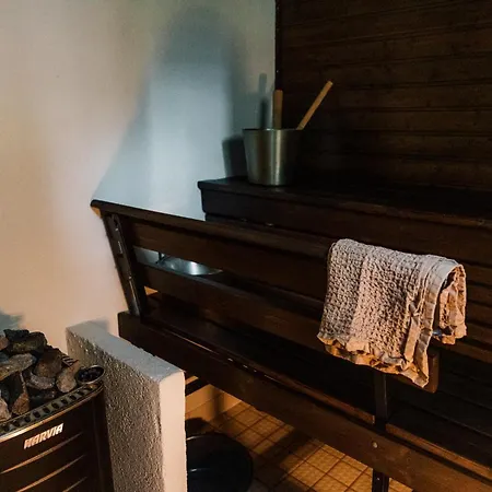 Cozy Close To The Center And River Semesterbostad *