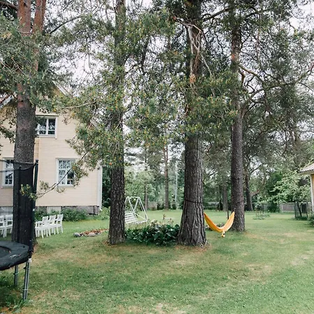 Cozy Close To The Center And River